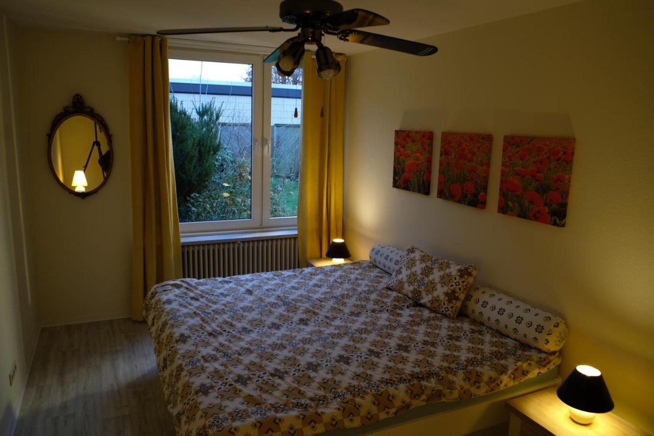 Ruhiges Haus Mit Privatem Garten Halstenbek 外观 照片