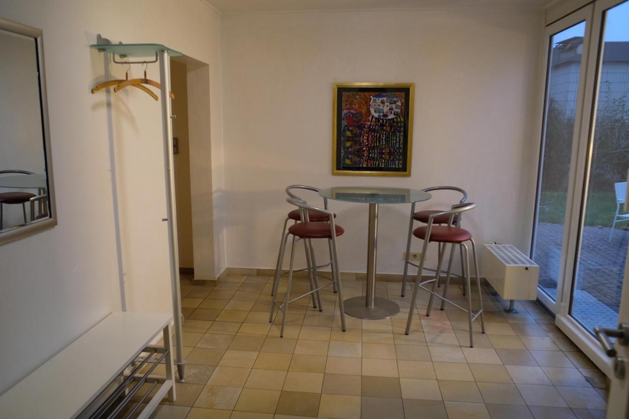 Ruhiges Haus Mit Privatem Garten Halstenbek 外观 照片