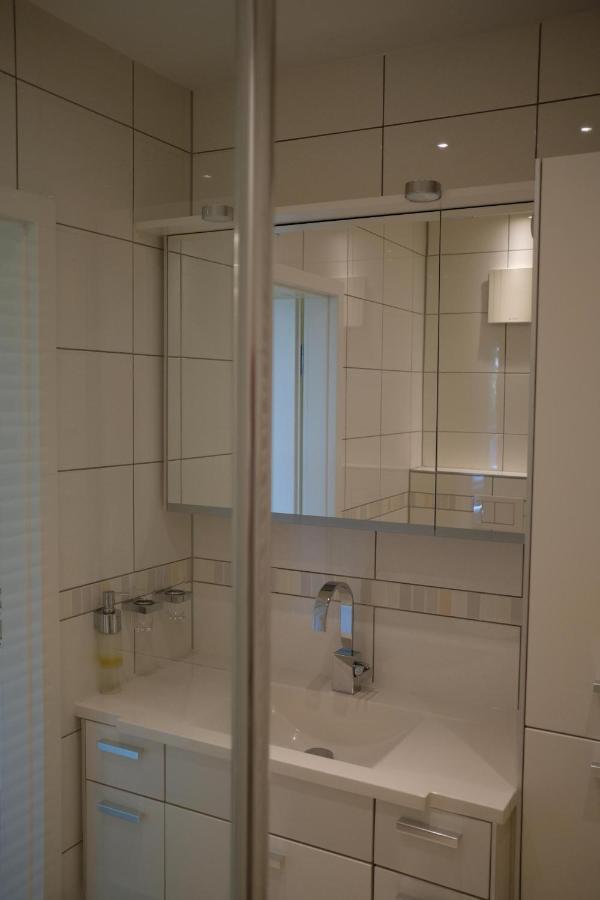Ruhiges Haus Mit Privatem Garten Halstenbek 外观 照片