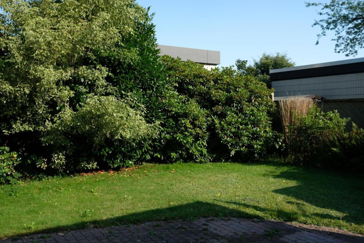 Ruhiges Haus Mit Privatem Garten Halstenbek 外观 照片